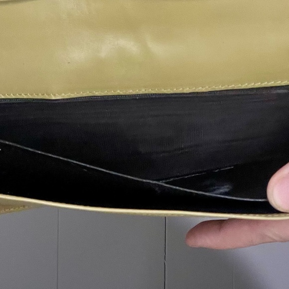 Gucci Beige and Brown Clutch - Picture 6 of 14